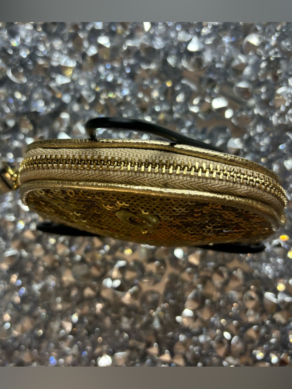 Coach Poppy Gold Sequin Mini Coin or makeup Pouch #46587 LIKE NEW RARE - Picture 4 of 10